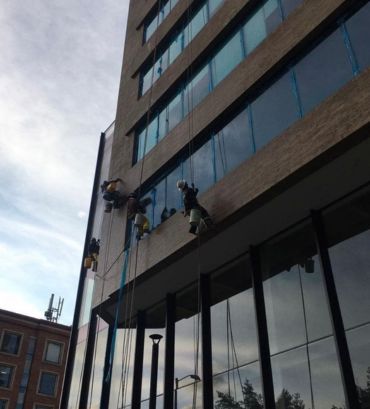 servicio de limpieza para fachadas en cota